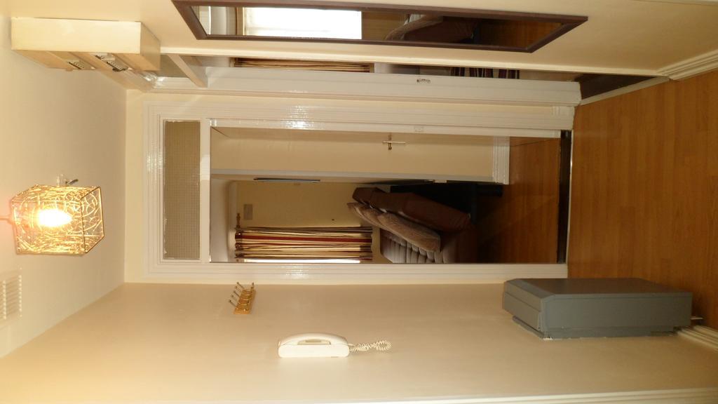 Inn On The Liffey Guesthouseダブリン エクステリア 写真