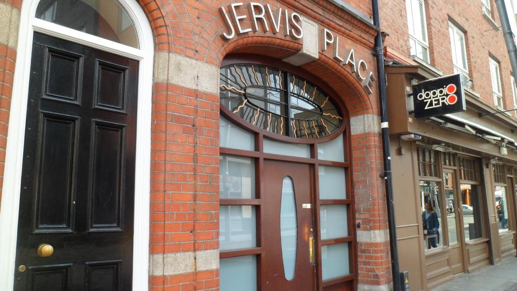 Inn On The Liffey Guesthouseダブリン エクステリア 写真